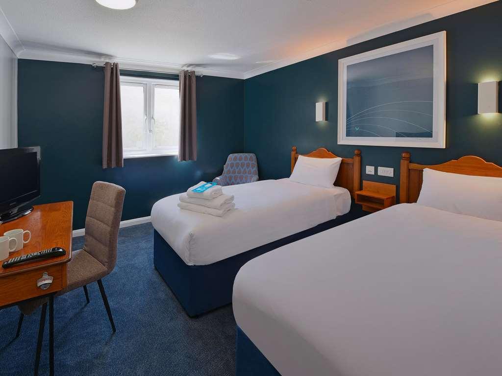Travelodge Redhill Redhill  Pokoj fotografie